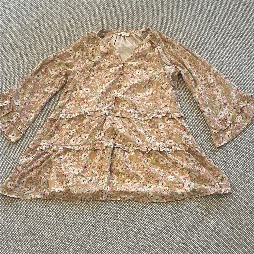 Promesa layered dress size S polyester/lined